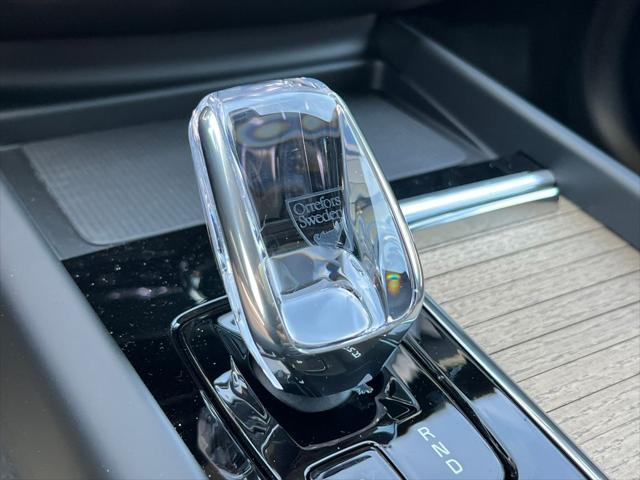 2026 Volvo XC60 Plug-In Hybrid Plus, T8 AWD Electric/Gasoline, Dark