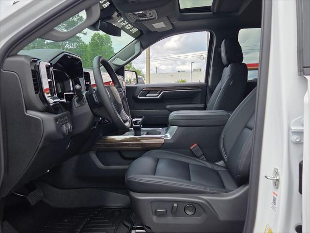 2026 Chevrolet Silverado 1500 4WD Crew Cab Short Bed RST