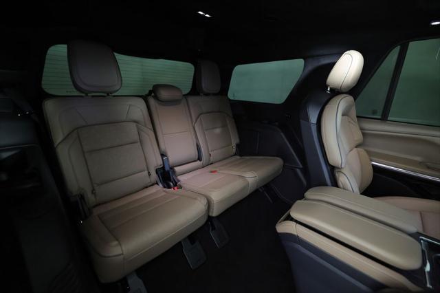 2025 Lincoln Navigator Black Label