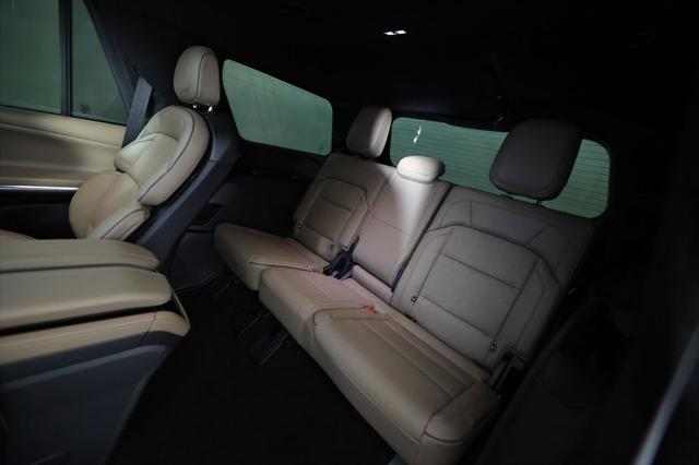 2025 Lincoln Navigator Black Label