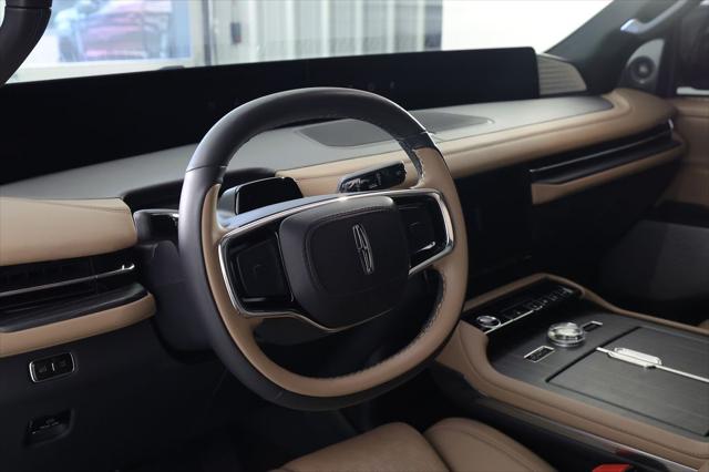 2025 Lincoln Navigator Black Label