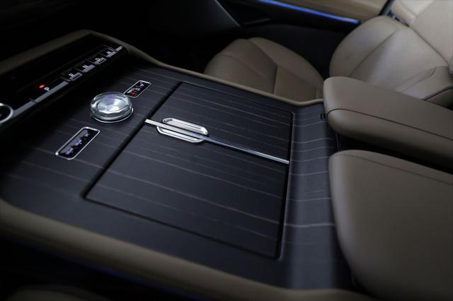 2025 Lincoln Navigator Black Label