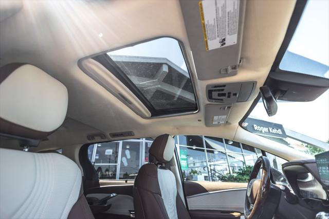 2021 Toyota Sienna XLE