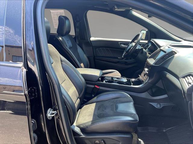 2020 Ford Edge ST