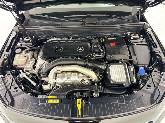 2025 Mercedes-Benz GLB 4MATIC
