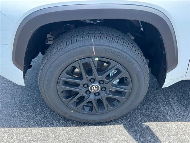 2026 Toyota Tundra SR5 CrewMax 5.5' Bed
