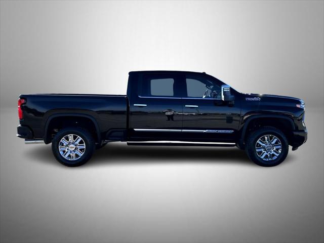 2026 Chevrolet Silverado 2500HD Crew Cab, Standard Bed, High Country, 4WD