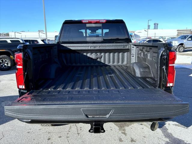 2026 Chevrolet Silverado 2500HD Crew Cab, Standard Bed, High Country, 4WD
