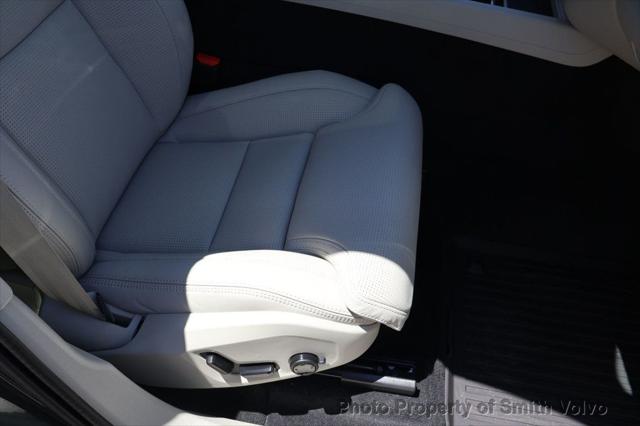 2026 Volvo XC60 Plug-In Hybrid Ultra, T8 AWD Electric/Gasoline, Dark