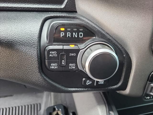 2020 Ram 1500 Lone Star Crew Cab 4x4 5'7" Box