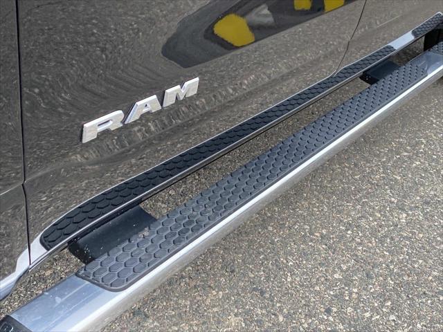 2022 Ram 1500 Big Horn Crew Cab 4x4 5'7" Box