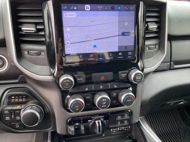 2022 Ram 1500 Big Horn Crew Cab 4x4 5'7" Box