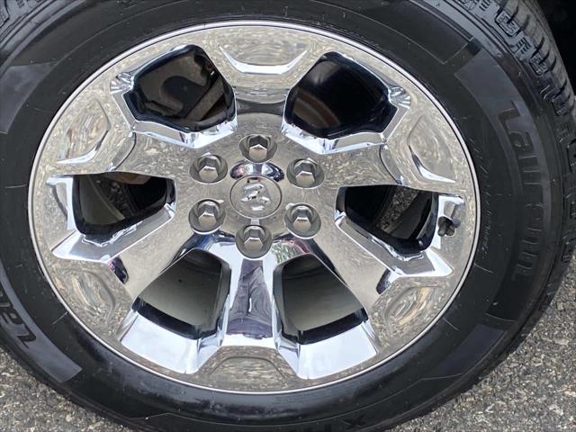 2022 Ram 1500 Big Horn Crew Cab 4x4 5'7" Box
