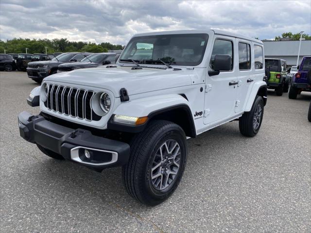 2025 Jeep Wrangler 4-Door Sahara 4x4