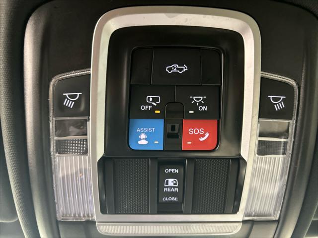 2025 Ram 1500 Big Horn Crew Cab 4x4 5'7" Box