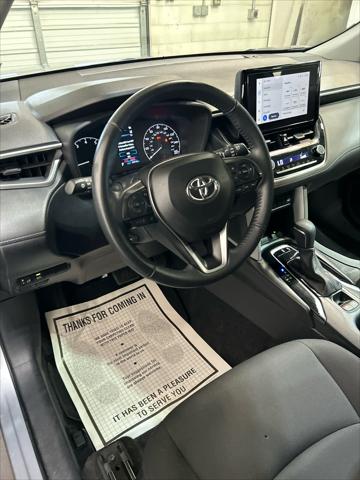 2024 Toyota Corolla Cross LE