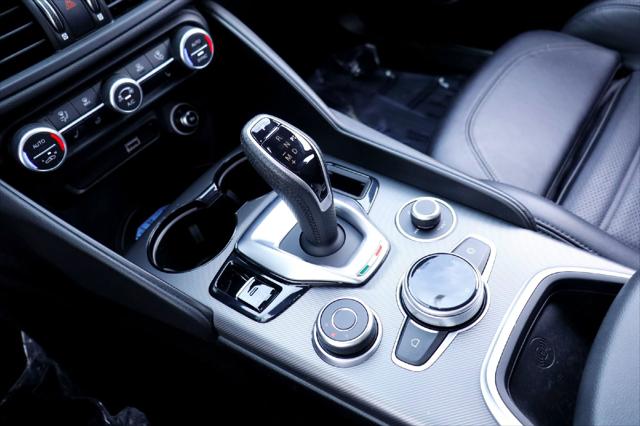 2022 Alfa Romeo Giulia Veloce AWD