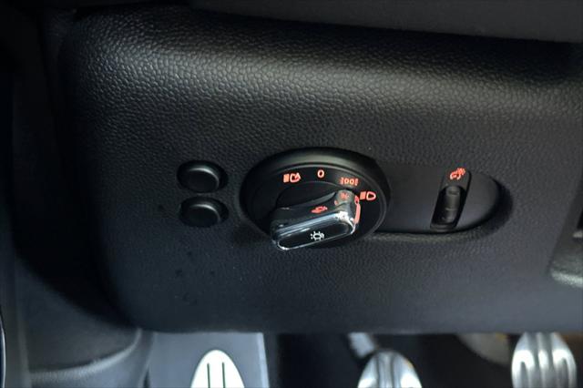 2018 MINI Convertible John Cooper Works