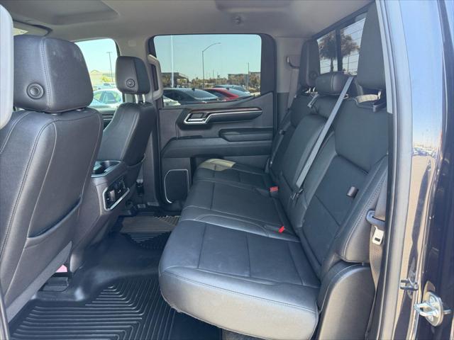 2024 GMC Sierra 1500 4WD Crew Cab Short Box SLT