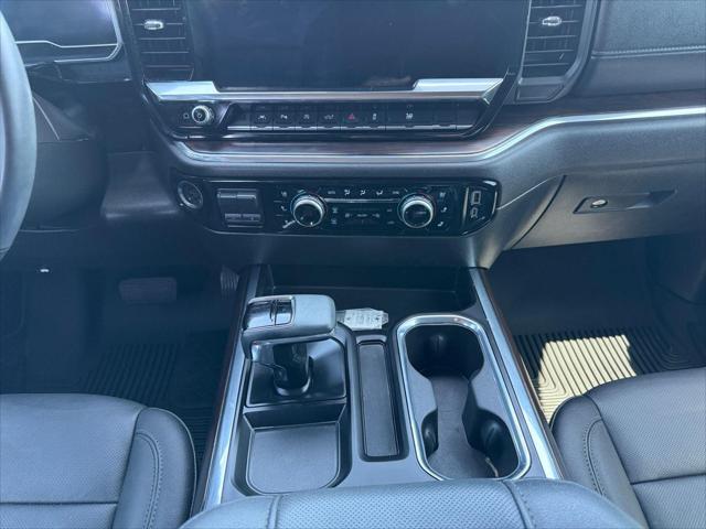 2024 GMC Sierra 1500 4WD Crew Cab Short Box SLT