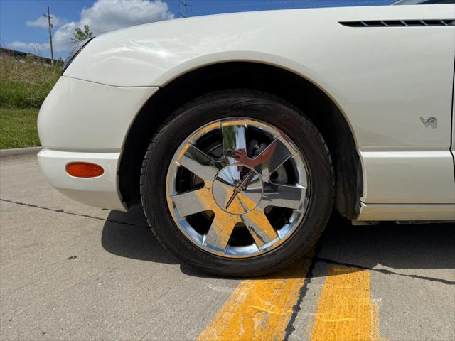 2003 Ford Thunderbird Convertible 2D