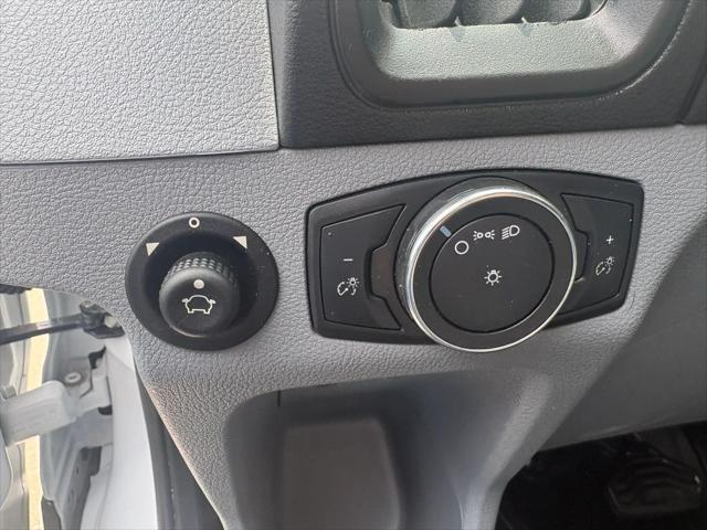 2018 Ford Transit Low Roof w/Sliding Side Door w/LWB Van 3D