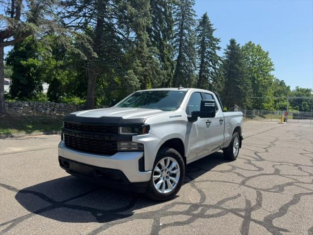2020 Chevrolet Silverado 1500 4WD Double Cab Standard Bed Custom for sale in Waterbury, CT