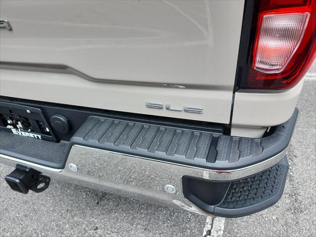 2026 GMC Sierra 2500HD Crew Cab, Standard Bed, SLE, 4WD