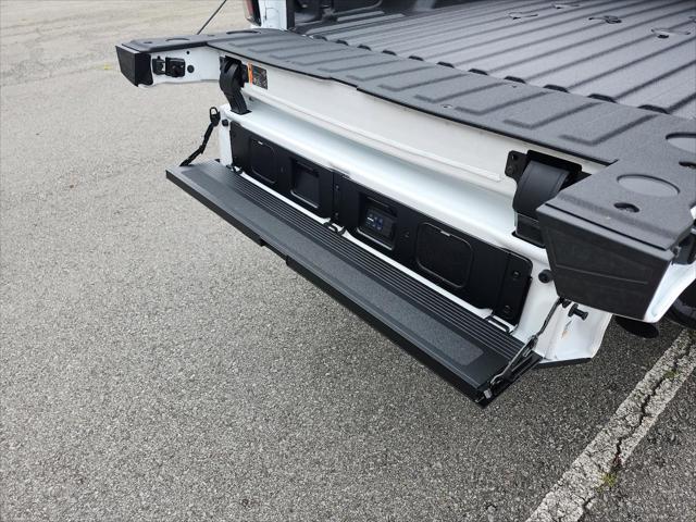 2026 GMC Sierra 2500HD Crew Cab, Standard Bed, AT4X, 4WD