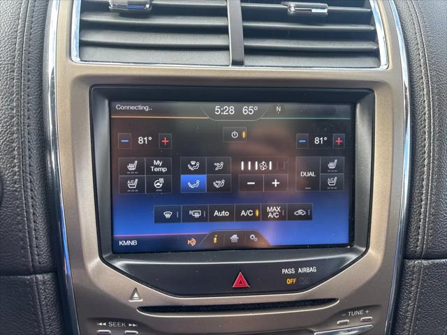 2013 Lincoln MKX AWD 4dr