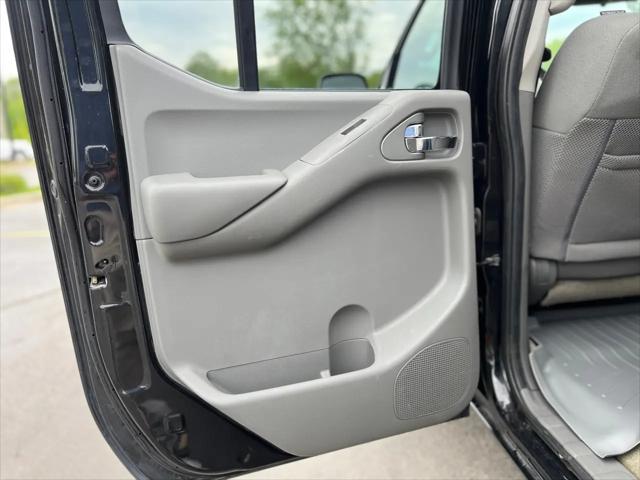 2016 Nissan Frontier SV