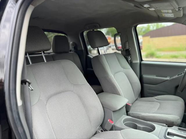 2016 Nissan Frontier SV