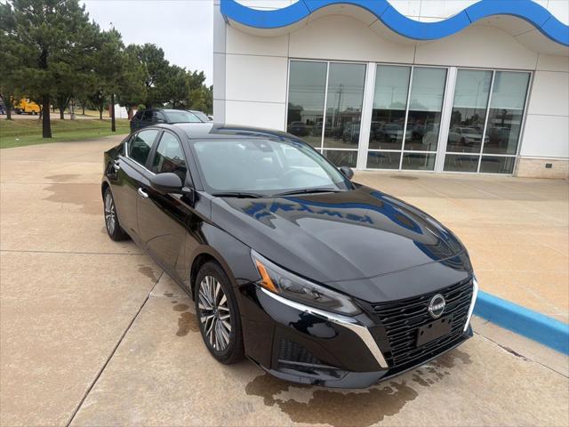 2025 Nissan Altima SV FWD