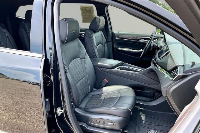 2023 Buick Enclave Avenir AWD