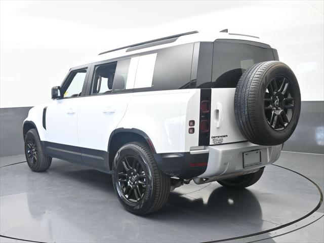 2025 Land Rover Defender 110 P300