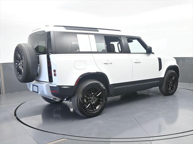 2025 Land Rover Defender 110 P300