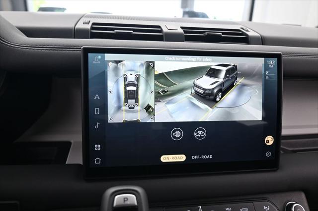 2025 Land Rover Defender 110 P300