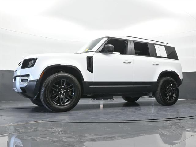 2025 Land Rover Defender 110 P300