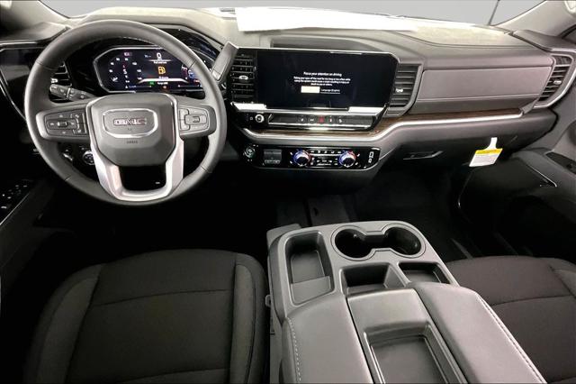 2026 GMC Sierra 2500HD Crew Cab, Standard Bed, SLE, 4WD