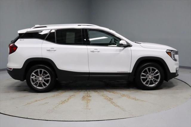 2024 GMC Terrain AWD SLT
