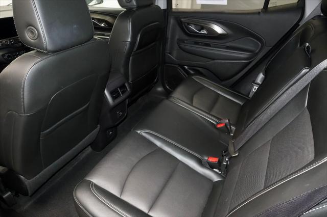 2024 GMC Terrain AWD SLT