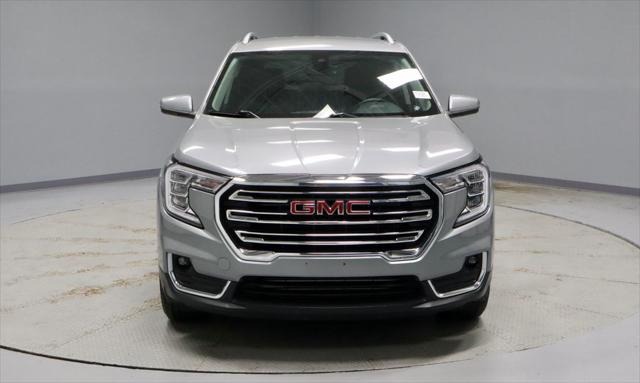 2024 GMC Terrain AWD SLT