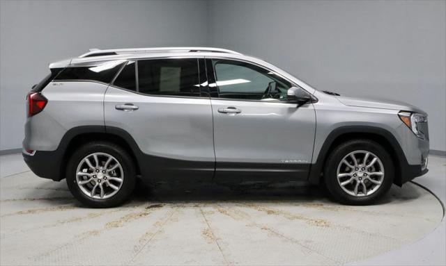 2024 GMC Terrain AWD SLT