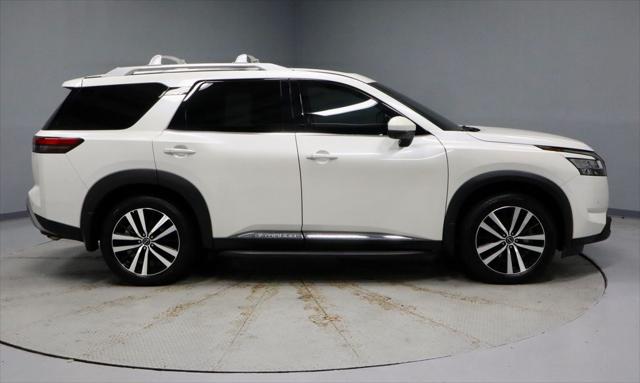 2024 Nissan Pathfinder Platinum 4WD