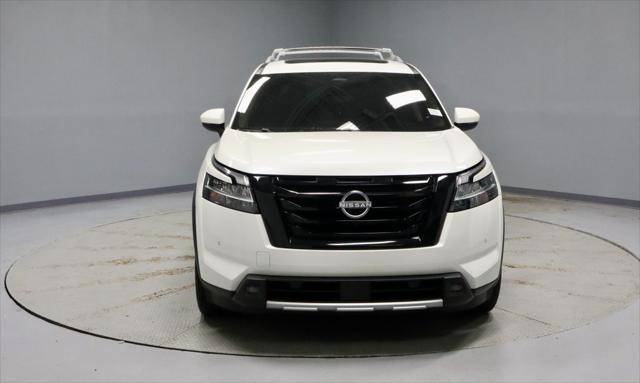 2024 Nissan Pathfinder Platinum 4WD