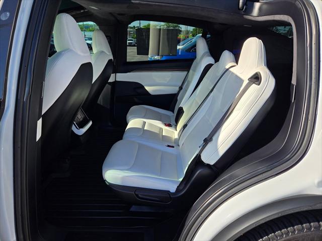 2022 Tesla Model X Dual Motor All-Wheel Drive