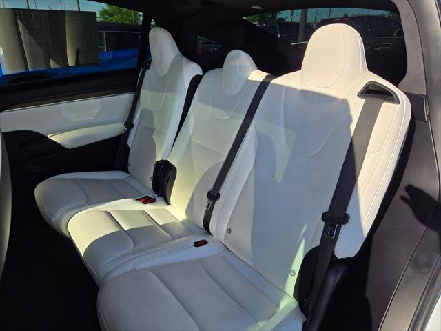 2022 Tesla Model X Dual Motor All-Wheel Drive
