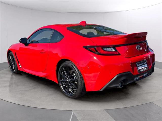 2025 Toyota GR86 Premium