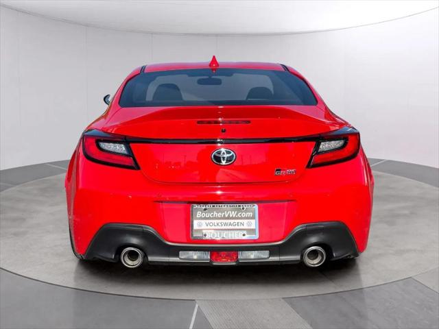 2025 Toyota GR86 Premium
