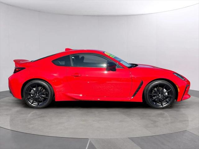 2025 Toyota GR86 Premium